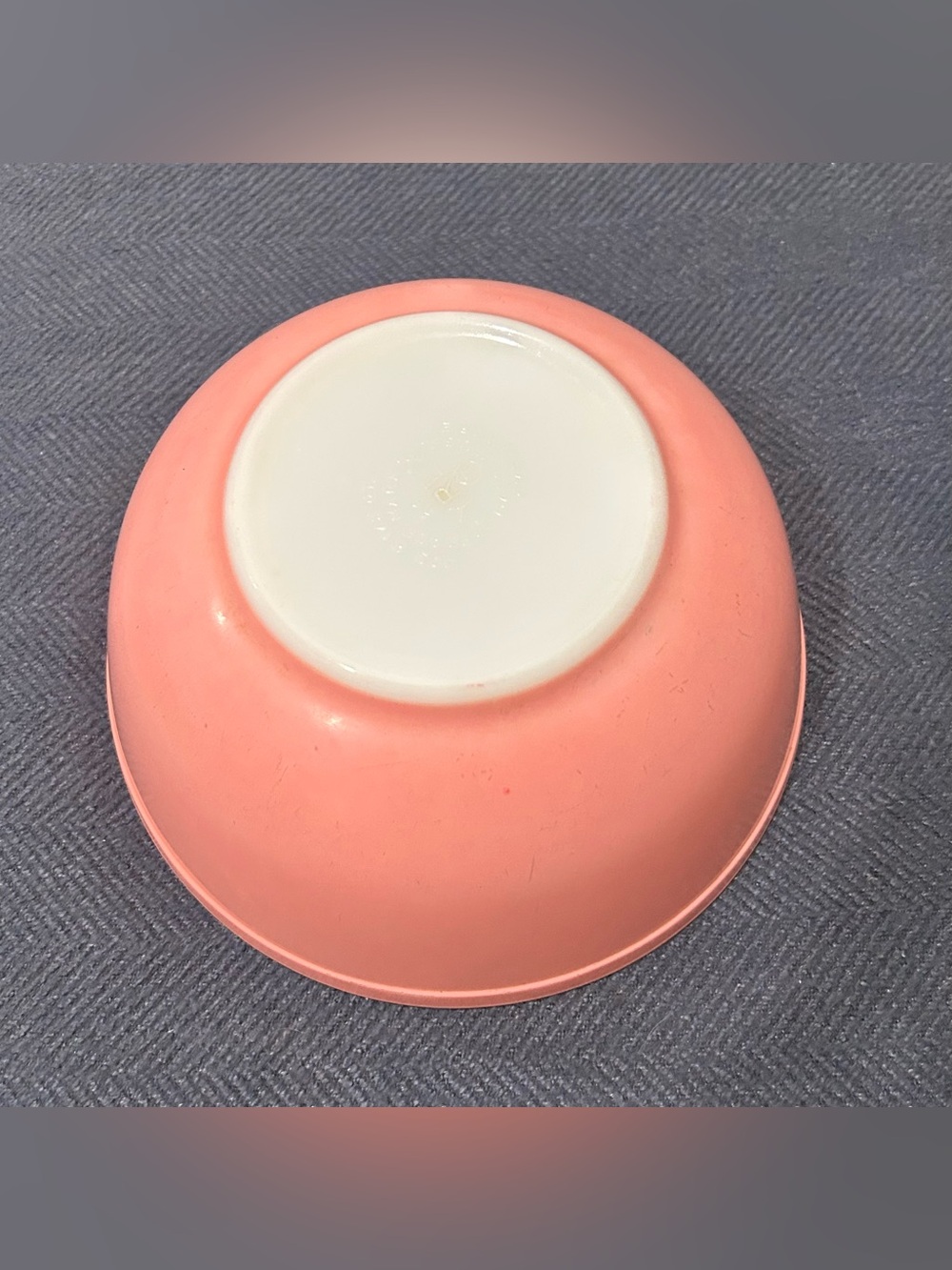 Vintage PYREX 403 Pink Flamingo 2 1/2 Quart Mixing Bowl